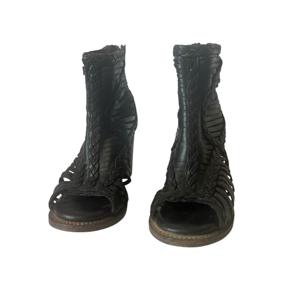 Freebird Bela Black Leather Peep Toe Heeled Sandals Size 7 - Picture 4 of 15